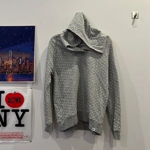 Gray with white polka dots vineyard vine top with hood